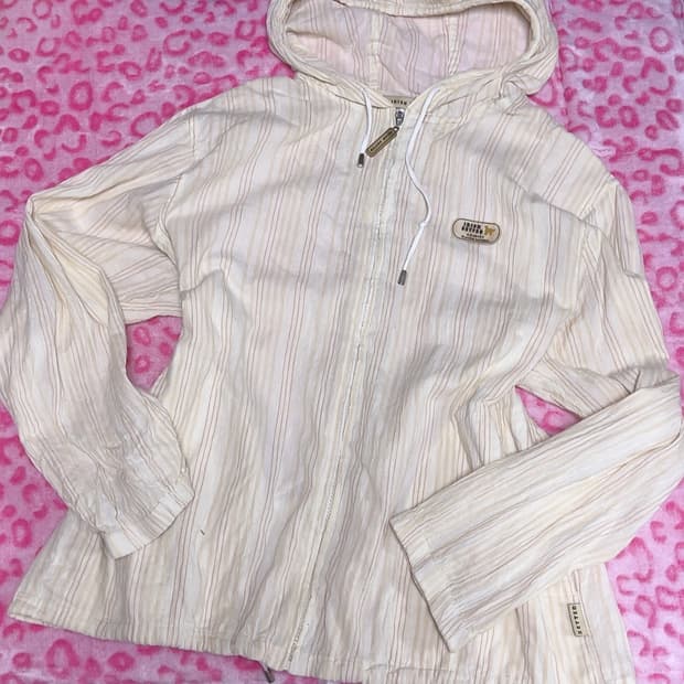 ㄹㅏㄸㅔ 베이지 스트라이프 집업