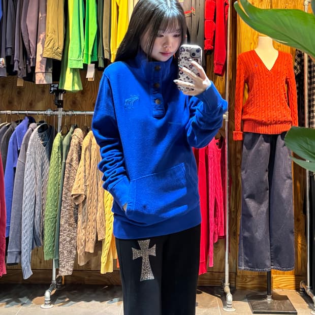 L 아베크롬비 딥블루 하이넥 버튼 니트