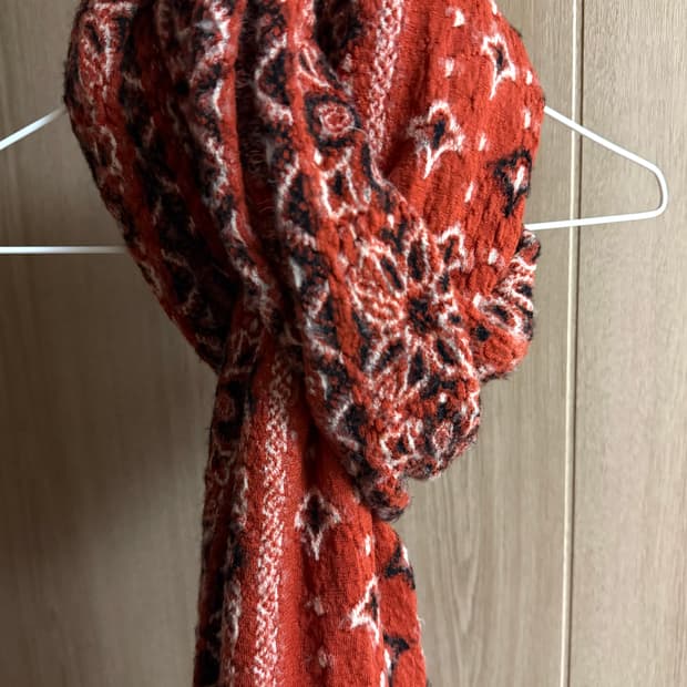 캐피탈(kapital) 머플러 판매합니다.