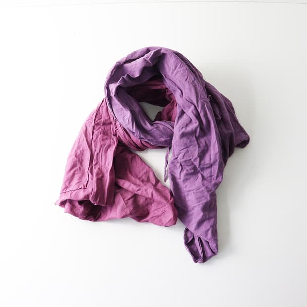 캐피탈 투톤 삼각 스톨 머플러