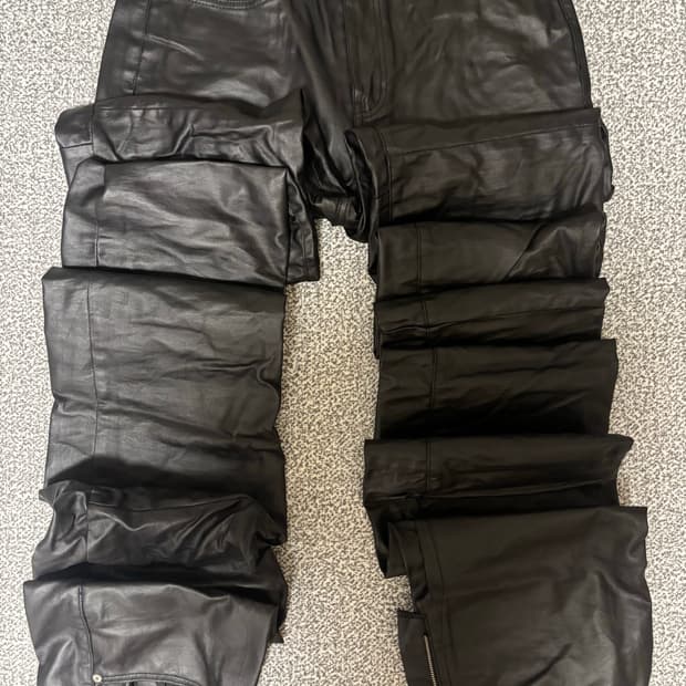 써저리 2m 블랙 레더 곱창진 L사이즈