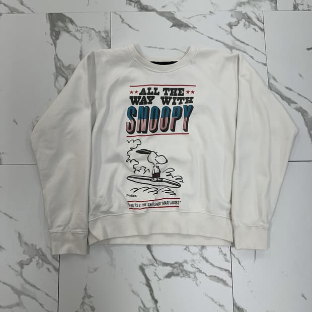 마크제이콥스 X 피넛츠 스누피 맨투맨