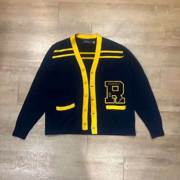 폴로 랄프로렌  남성 코튼 린넨 핀 배지 레터드 카디건