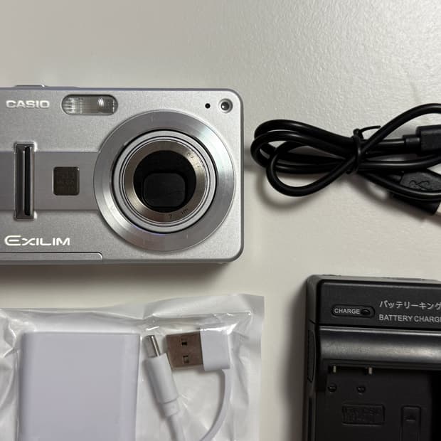 카시오 익슬림 Casio Exilim EX-Z57 빈티지 디카 