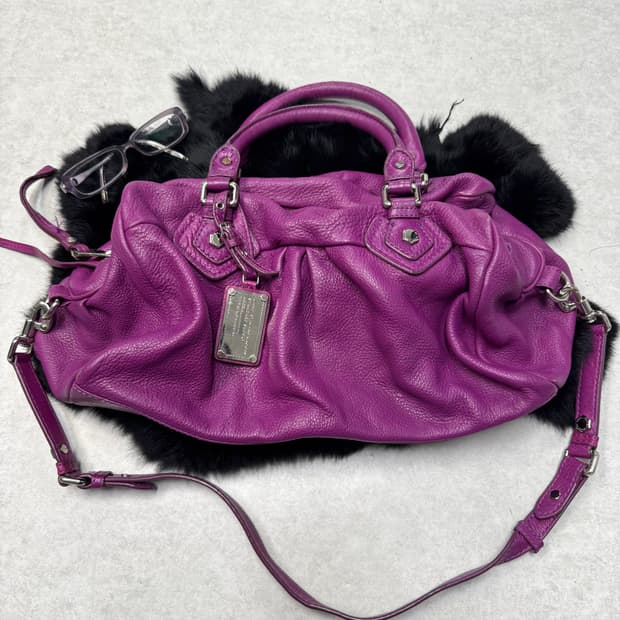 클래식 Q 그루브 갸루 토트&숄더백 