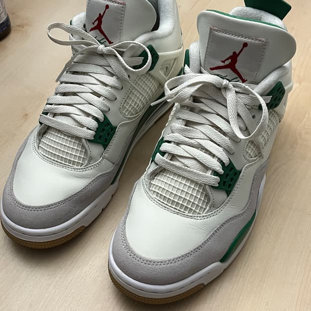 조던4 sb 파인그린 270