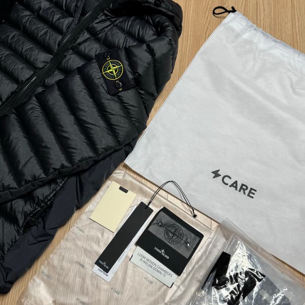 25SS 스톤아일랜드 룸우븐 체임버스 경량패딩 M