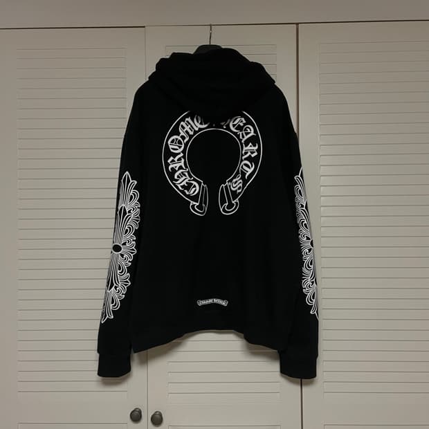 크롬하츠 홀스슈 플로럴 후드