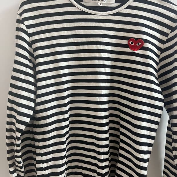 꼼데가르송 스트라이프 롱슬리브 블랙