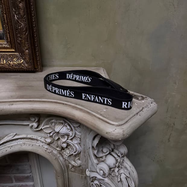 Enfants Riches Deprimes 