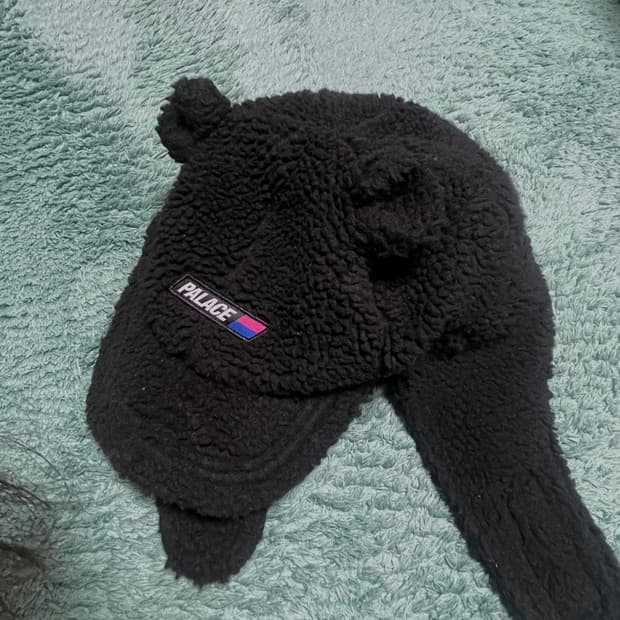 팔라스 뽀글이 트래퍼햇