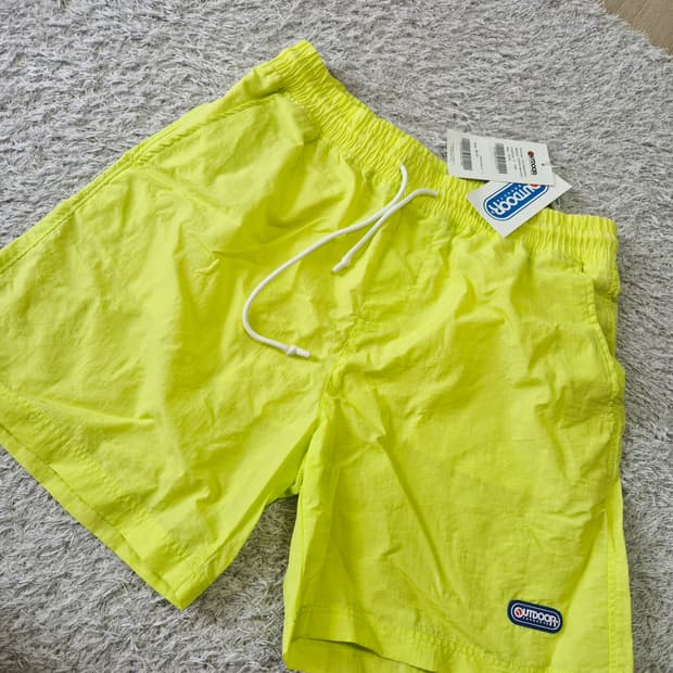 새제품)아웃도어프로덕트형광반바지 물놀이바지 