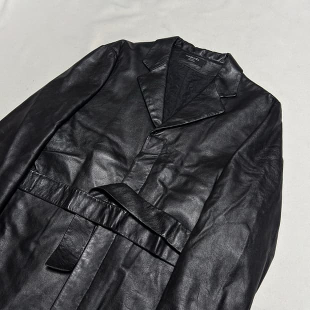 100 코모도 양가죽 롱 코트