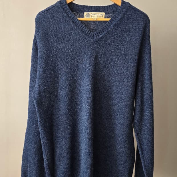 🇦🇺 Country Trader 머신워셔블 퓨어 울 브이넥니트