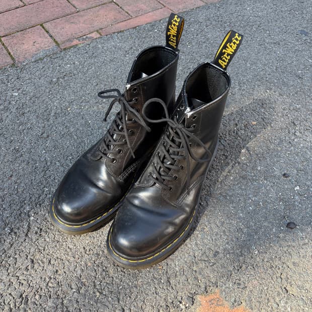 Dr. Martens 닥터마틴 워커 부츠 (270)