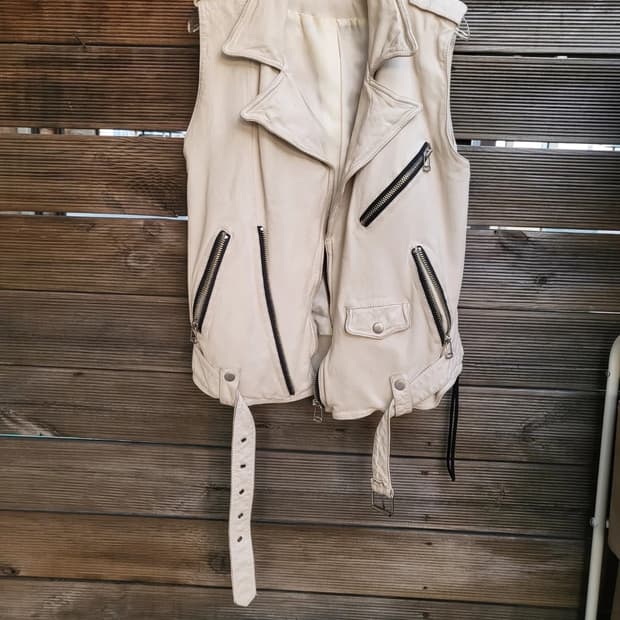 셀렉샵 구매! 리얼양가죽 라이더 베스트 아이보리 free
