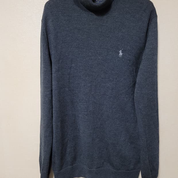 폴로 터틀넥 엑스트라파인 메리노울 니트