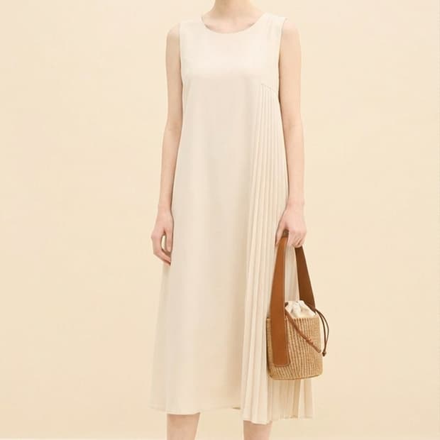 보브 크롭자켓+나이스클랍 슬리브리스 플리츠 원피스 프리사이즈