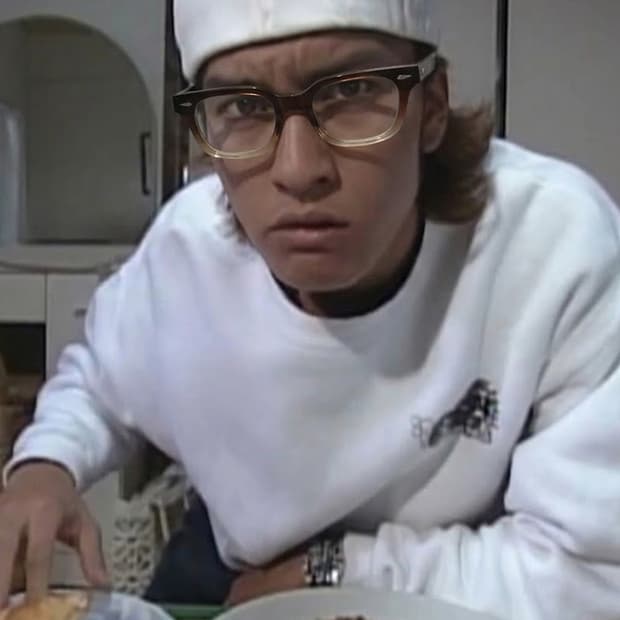 발란사 X 어크루 아이웨어