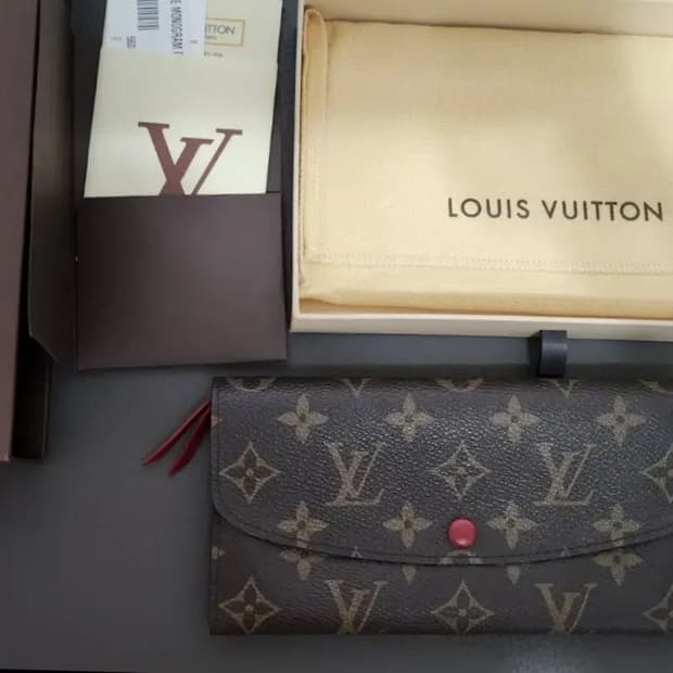 M60136 루이비통 모노그램 에밀리월렛 에밀리월릿 레드 장지갑