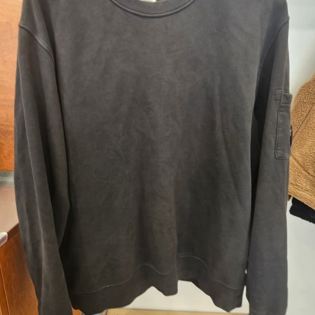 CP컴퍼니 렌즈 맨투맨 XXL