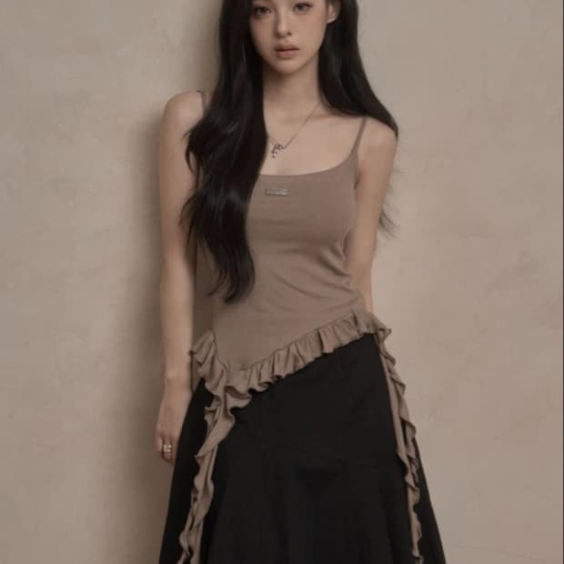 카키포인트 Ruffle Layered Sleeveless (brown)