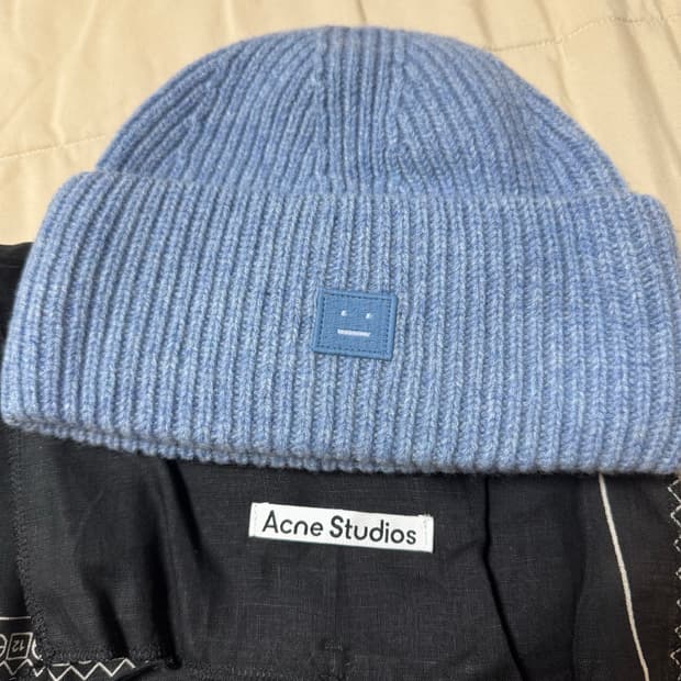 아크네 스튜디오 비니