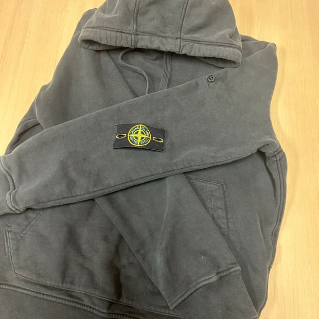 스톤 아일랜드 22FW 후드티