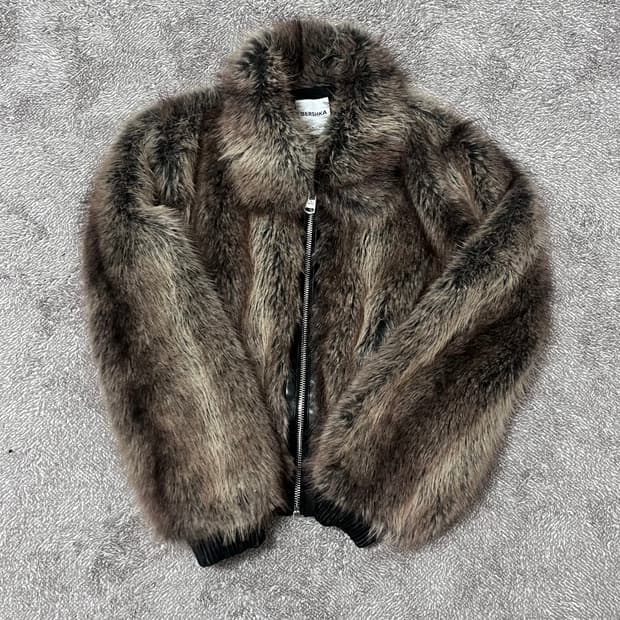 Bershka 버쉬카 퍼자켓  