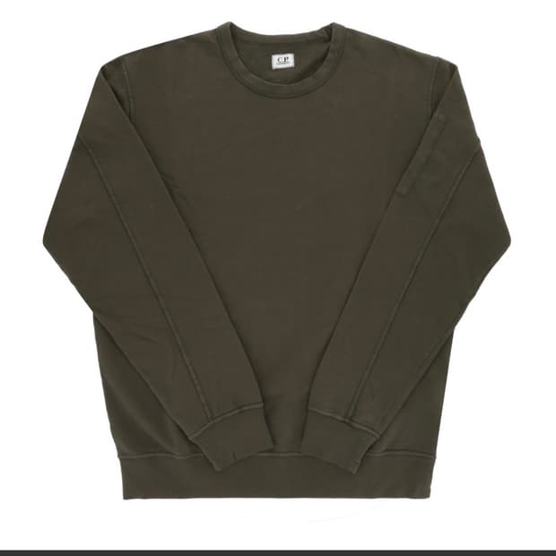 Cp컴퍼니 맨투맨 카키 L 판매