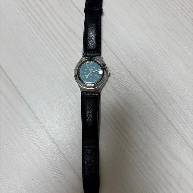 스와치 빈티지 시계