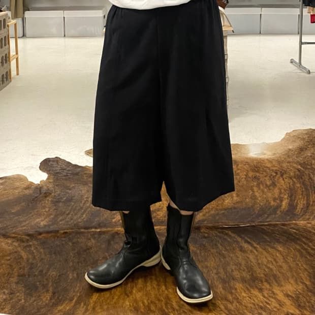 GIVENCHY bermuda slacks pants 지방시 버뮤다