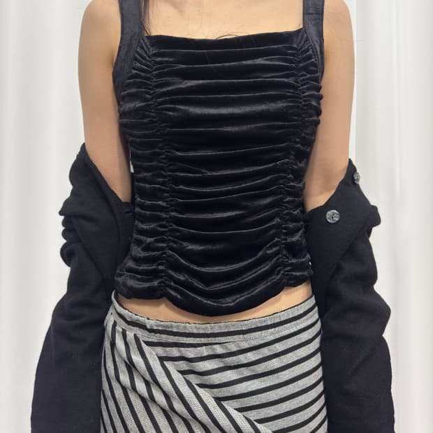 moga velvet shirring sleeveless