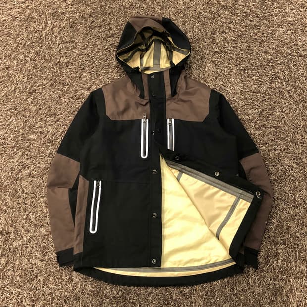 노스페이스 여성 하이벤트 투웨이 바람막이 마운틴 자켓