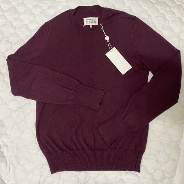 (M) 마르지엘라 버건디 니트