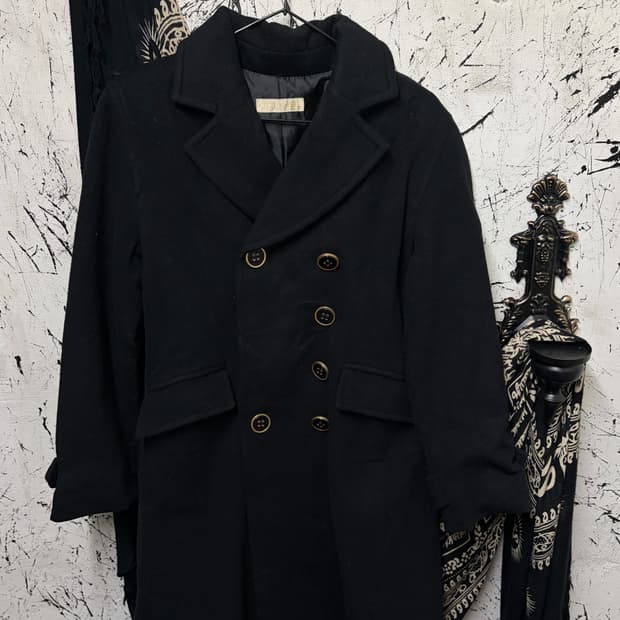 Cecil MacBee Buckle Long Goat