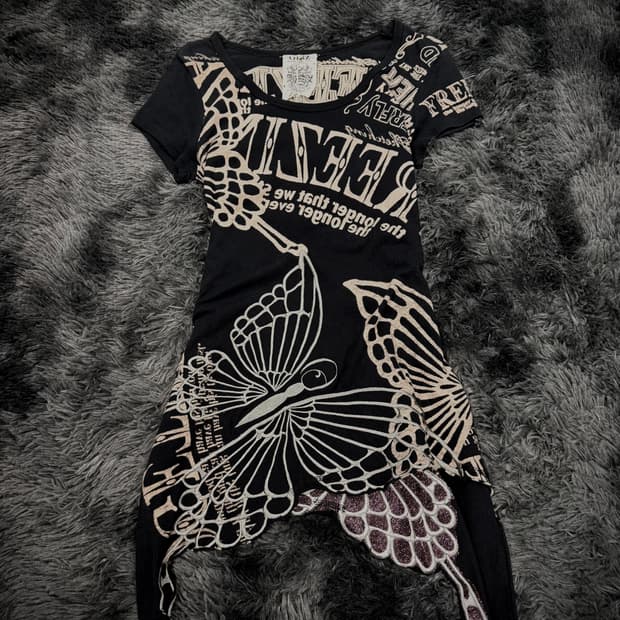 글리츠 나비 & 레터링 반팔