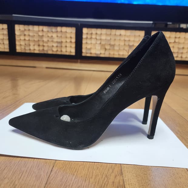 블랙 스웨이드 힐 235mm 여성구두