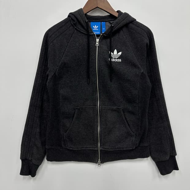 아디다스 차콜 후드집업 