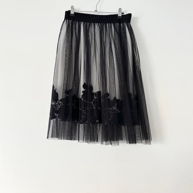 Floral jacquard tulle skirt / black