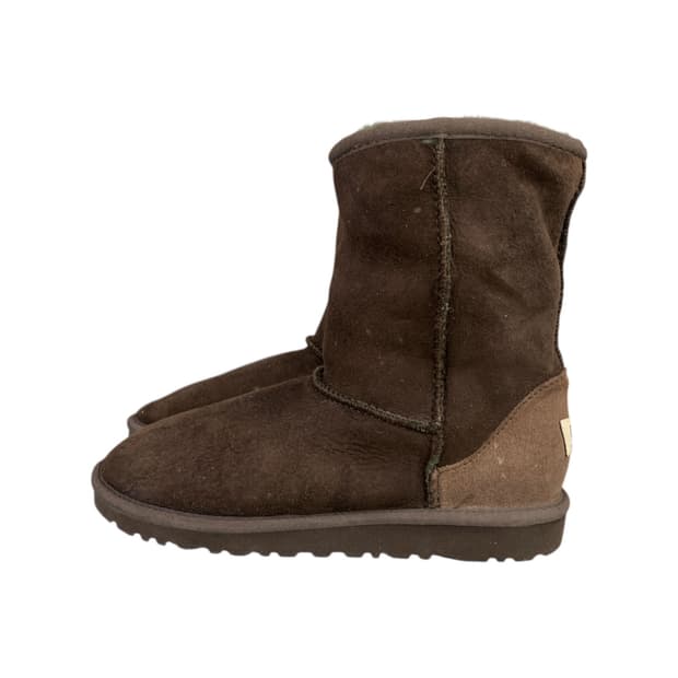 어그 클래식 숏 부츠 브라운 220