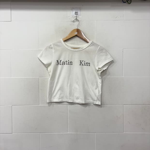 마뗑킴 크롭 반팔티