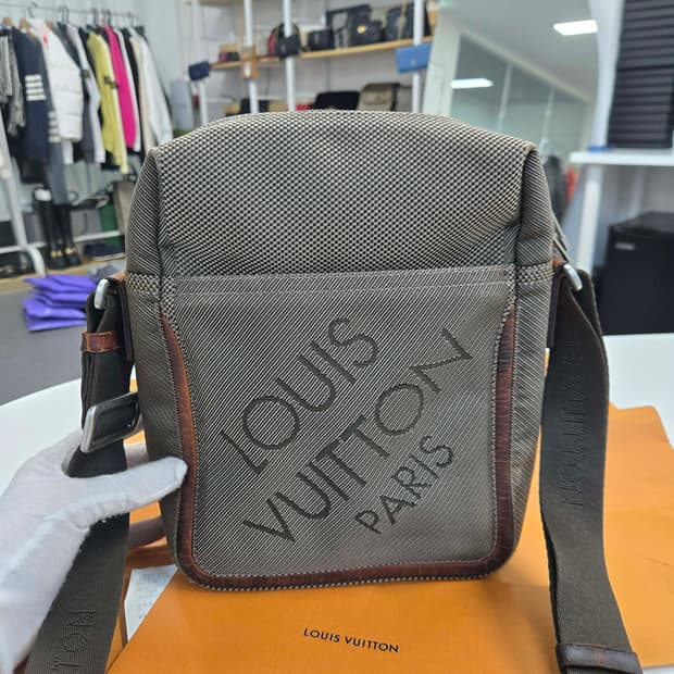 [50%세일] 루이비통 다미에 크로스백