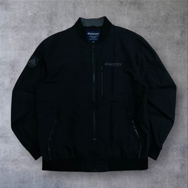 디스커버리 스몰 로고 블랙 블루종 자켓