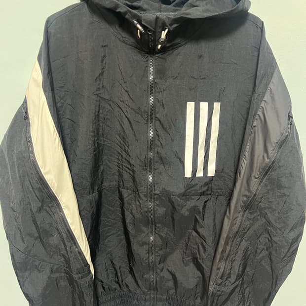 아디다스 삼선 후드 바람막이 블랙