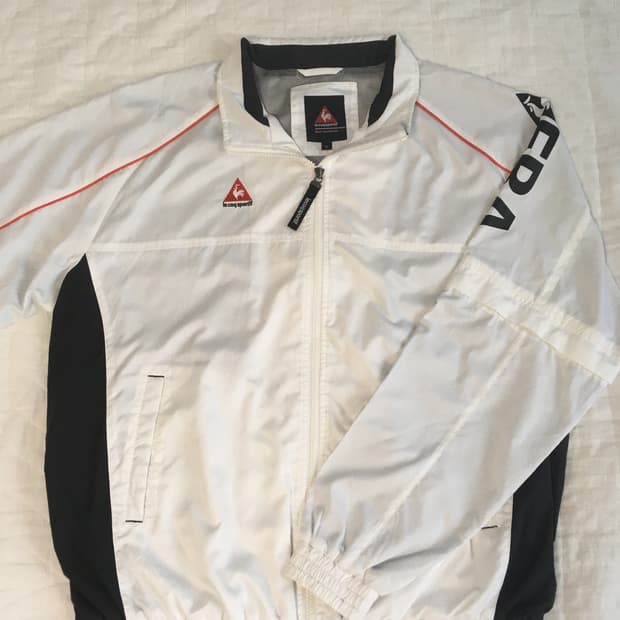 르꼬끄 바람막이 