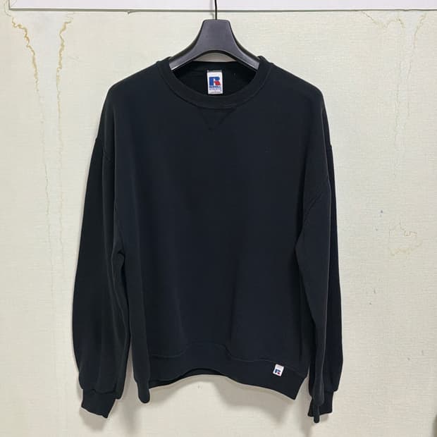 러셀 빈티지 맨투맨 블랙 L