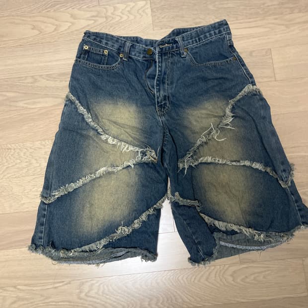 트릴리온 데님반바지