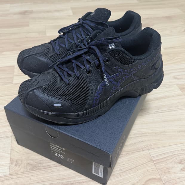 아식스 키코코스타디노브 젤키릴 3 블랙 딥블루 270