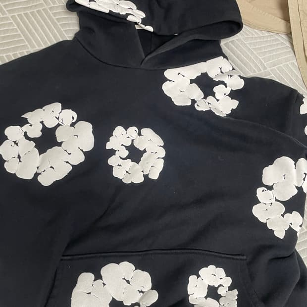 데님티어스 후드티